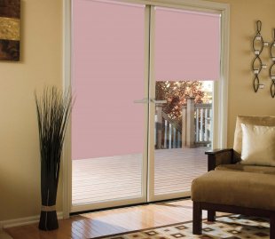 Миниролло blackout светонепроницаемый на балконную дверь, полиэстер, 215 см, розовый - фото 1